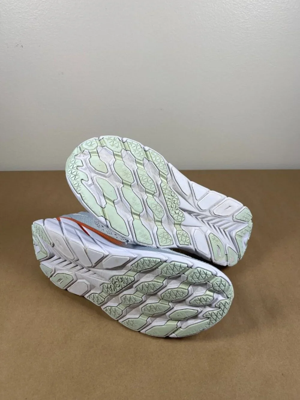 HOKA Clifton 8 Men's Running Shoes Gray Orange Size 11 D Sneakers